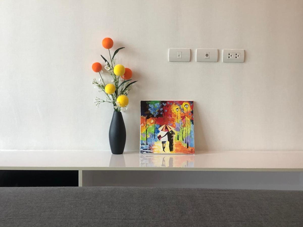 The Prio Condo By Loto Chiang Mai Buitenkant foto